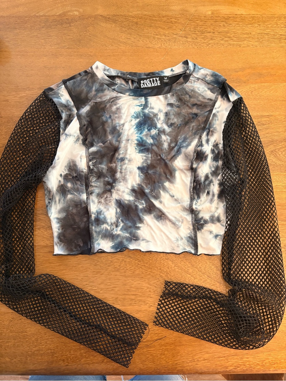 Pretty damage Black & White Tie-Dye Mesh Sleeve Crop Top size M